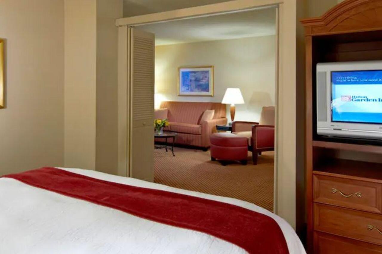 אורורה Hilton Garden Inn Denver Airport מראה חיצוני תמונה
