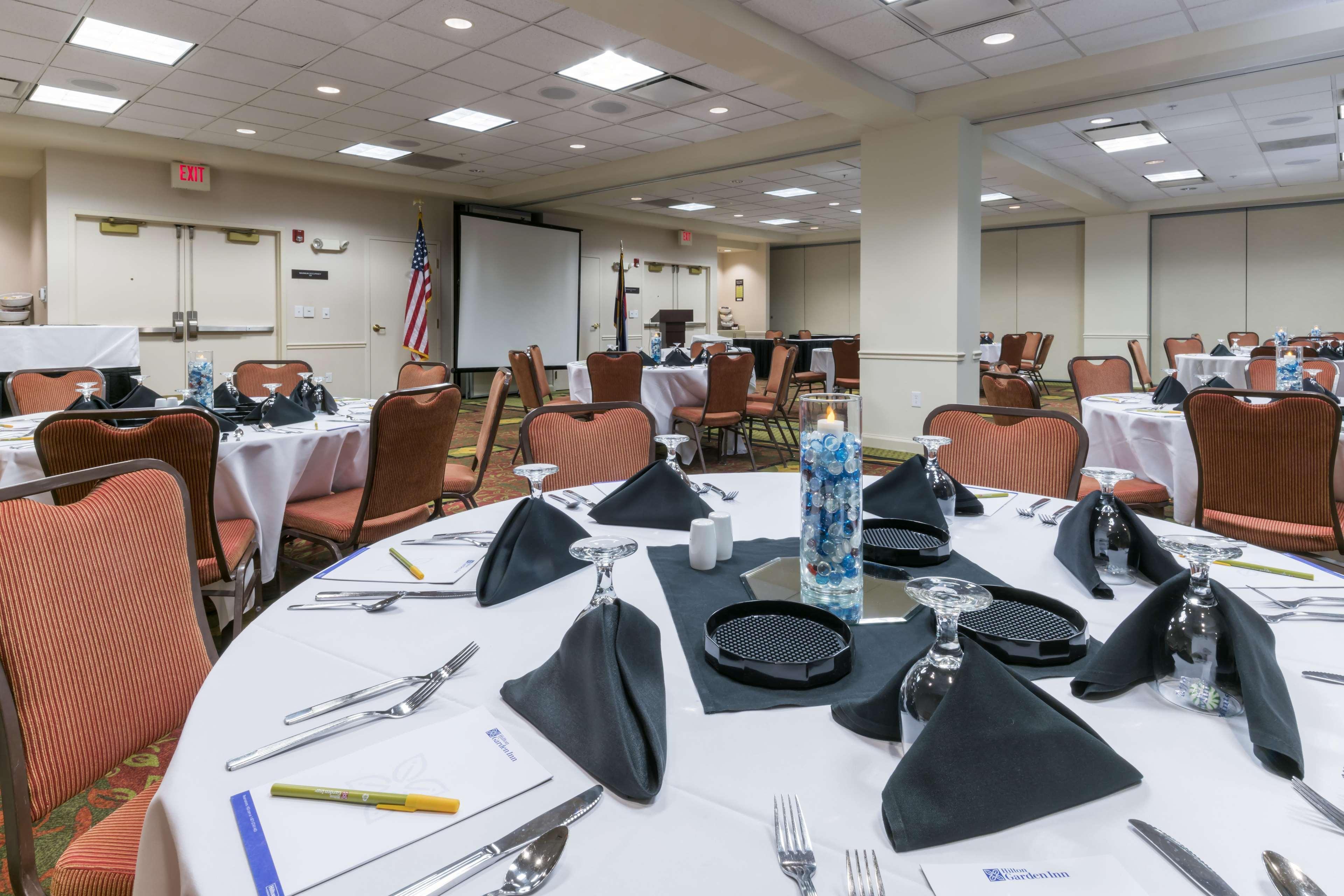אורורה Hilton Garden Inn Denver Airport מראה חיצוני תמונה