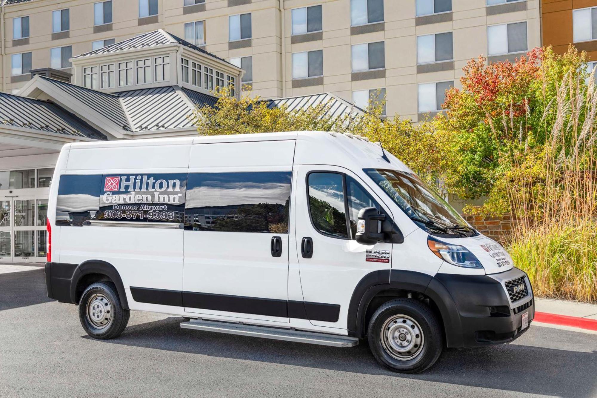 אורורה Hilton Garden Inn Denver Airport מראה חיצוני תמונה