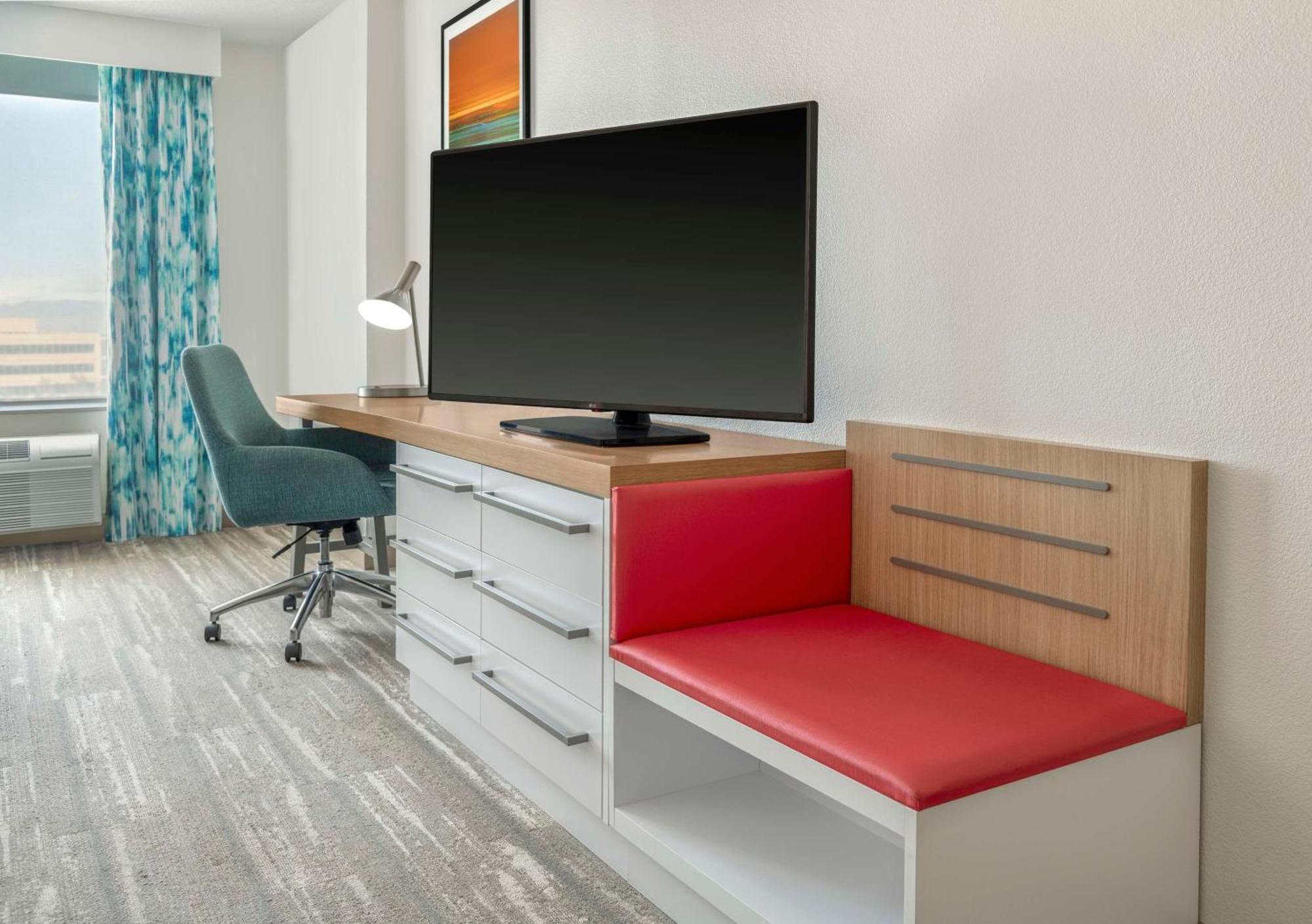 אורורה Hilton Garden Inn Denver Airport מראה חיצוני תמונה