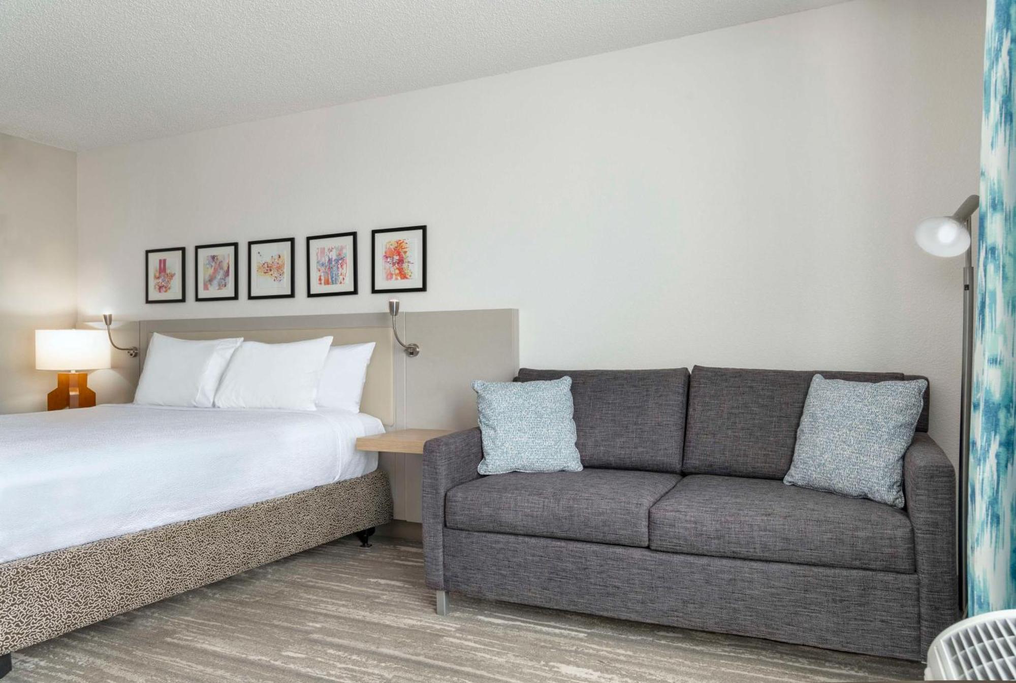 אורורה Hilton Garden Inn Denver Airport מראה חיצוני תמונה