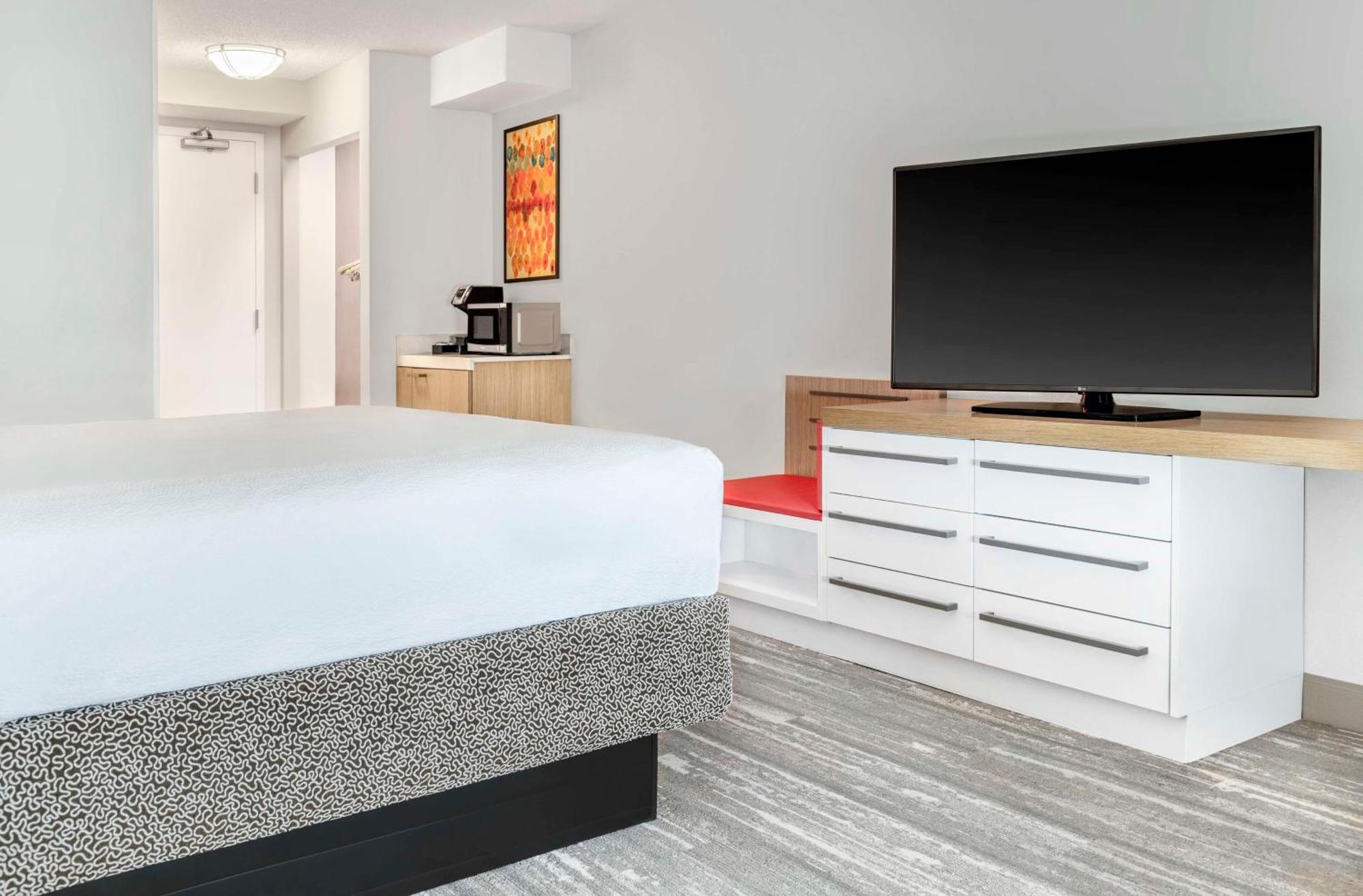 אורורה Hilton Garden Inn Denver Airport מראה חיצוני תמונה